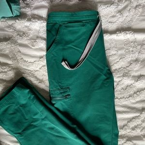 Figs Womens Skinny Scrub Pant - Small - Hunter Green
